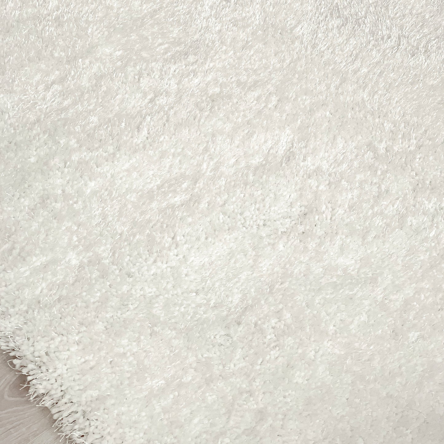 Off-White Shaggy Soft Rug