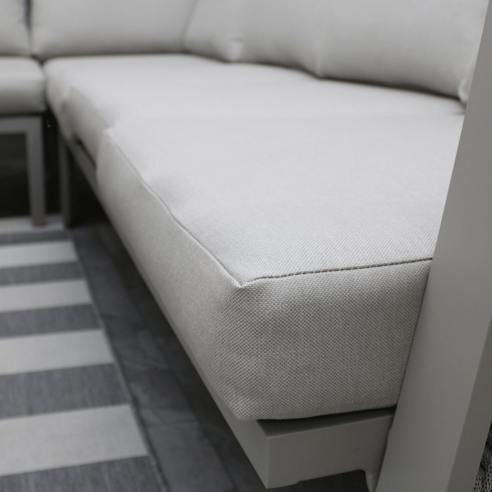 Sicily Beige Aluminium 6 Seater Dining Set Corner Sofa With Beige Cushions