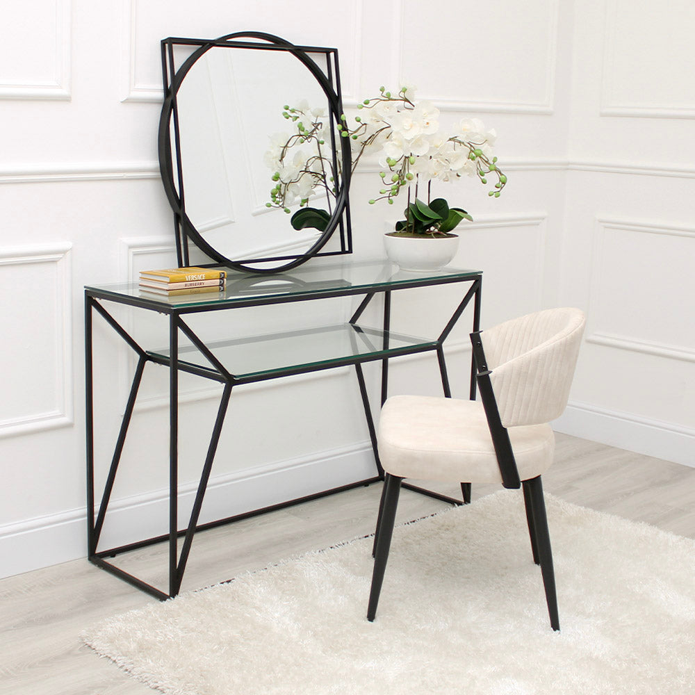 Maria Cream Curved Velvet Accent Chair With Black Metal Frame