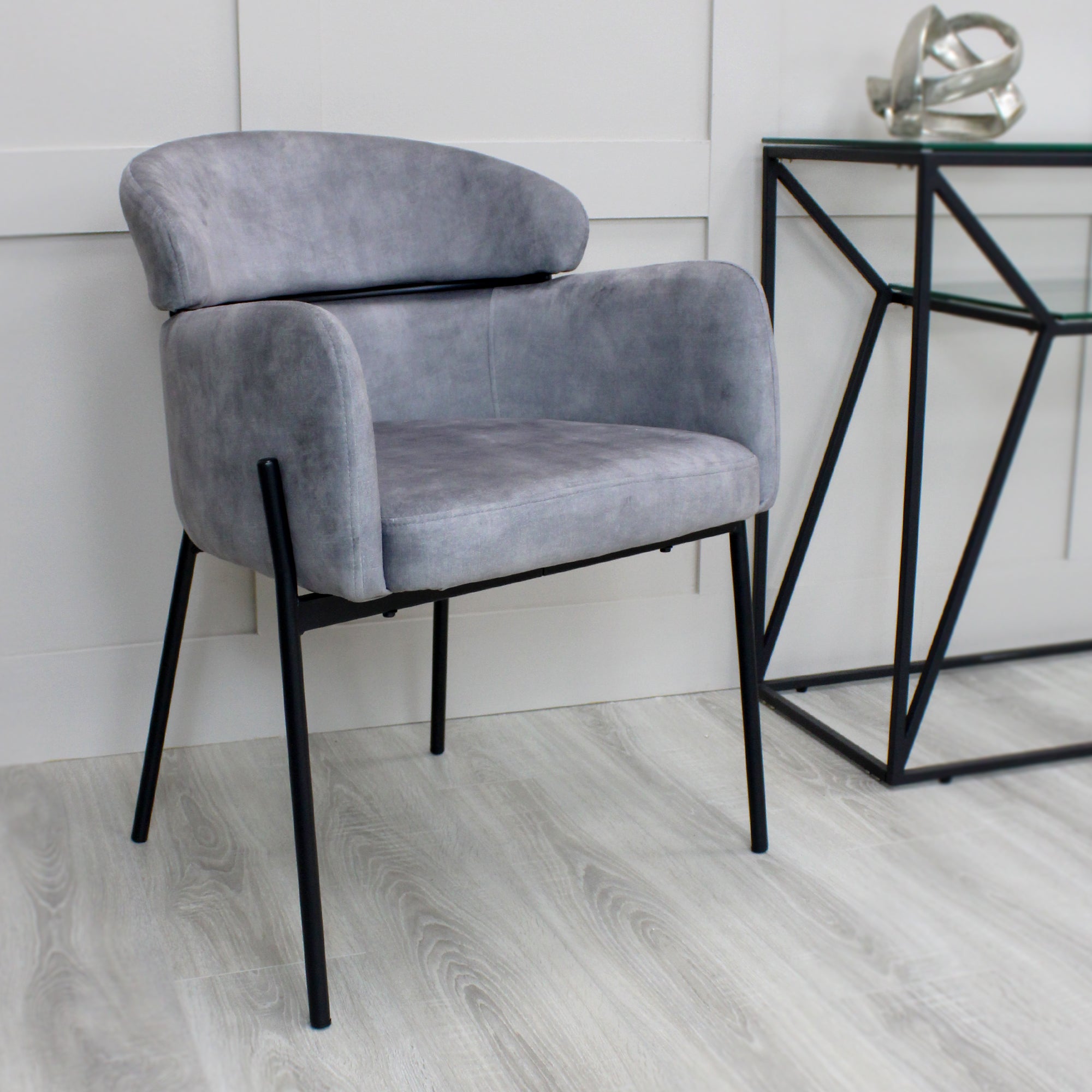 Liang Grey Velvet Dining Chair With Black Frame
