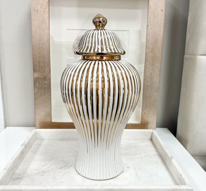 Small Curved Ginger Jar with Gold Glazed Lines