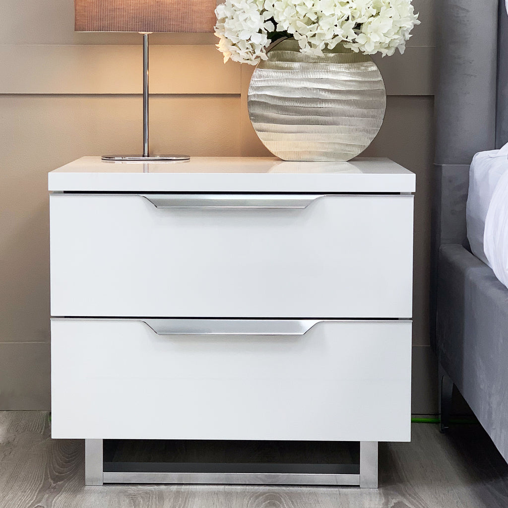 Pisa White and Silver Bedside Table