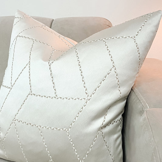 Pearl Geometric Cushion