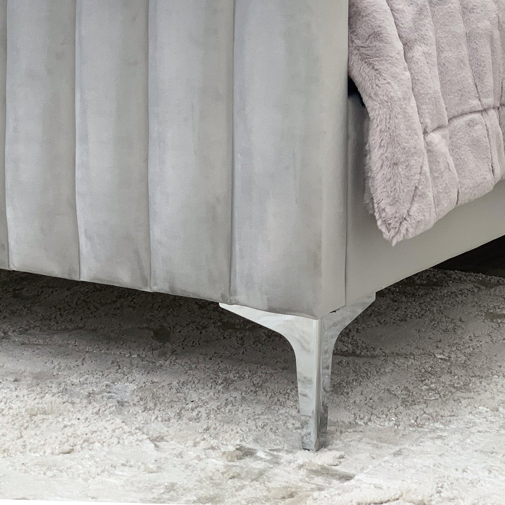 Amelia Grey Chunky Ribbed Headboard Bed