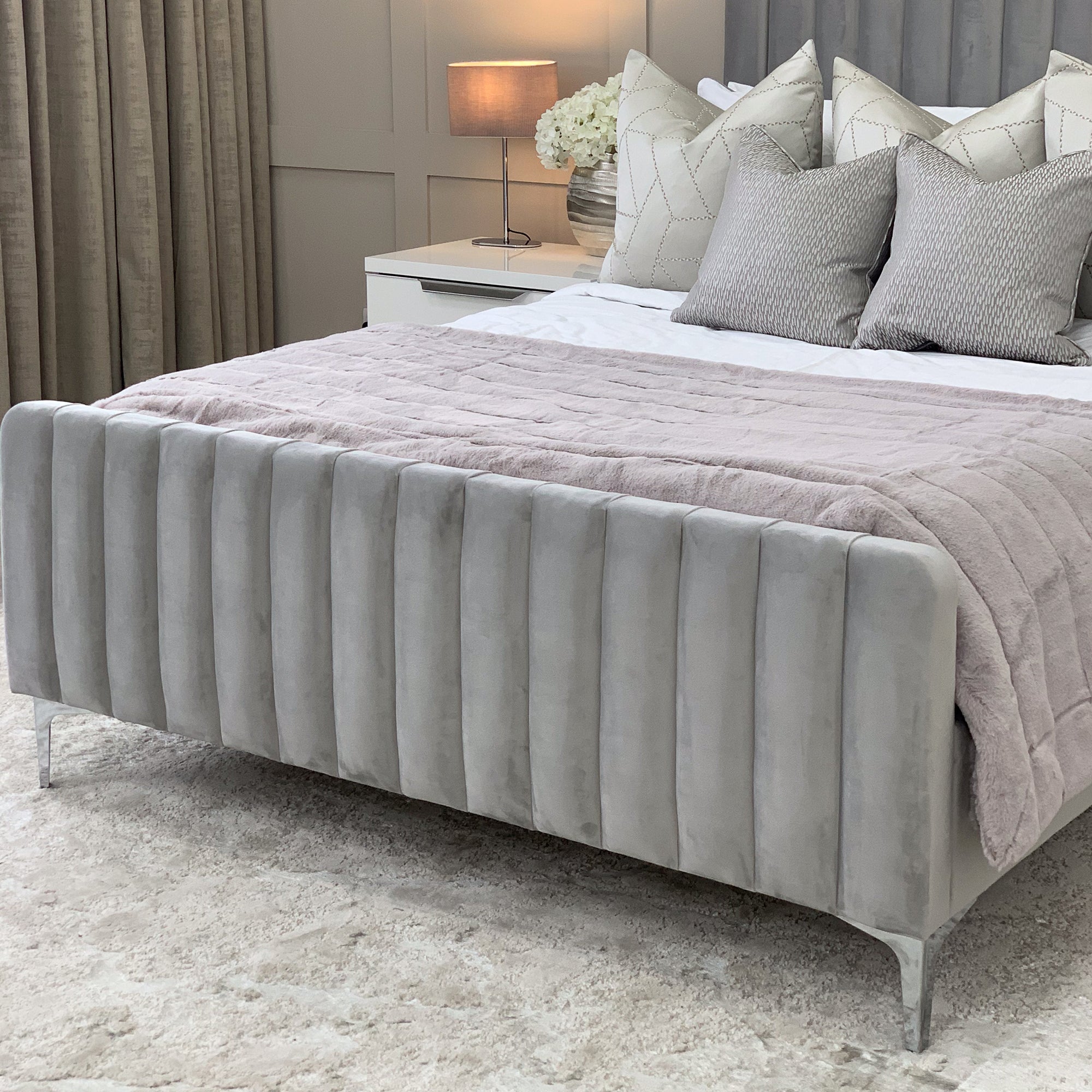 Amelia Grey Chunky Ribbed Headboard Bed