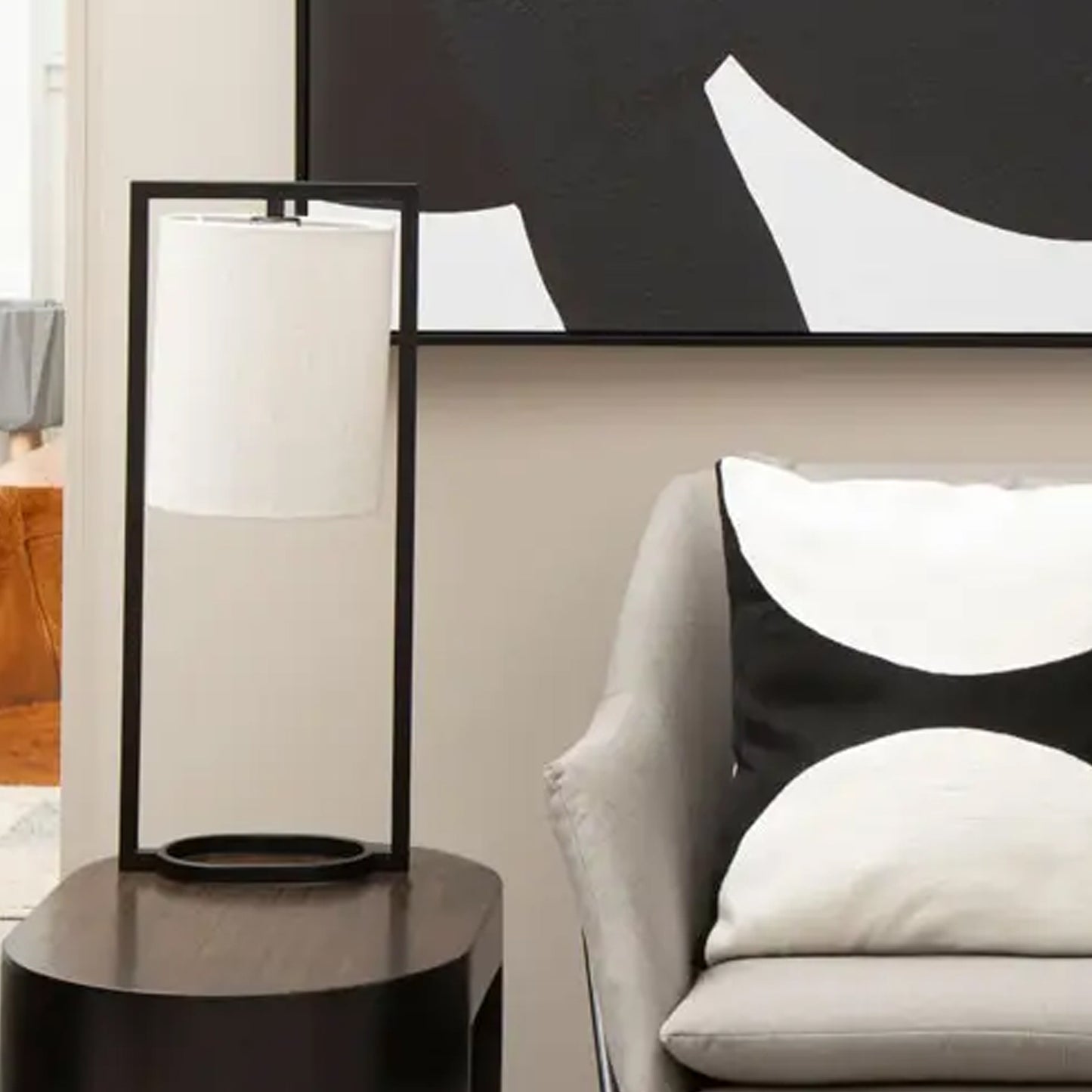Black Table Lamp With Natural Shade