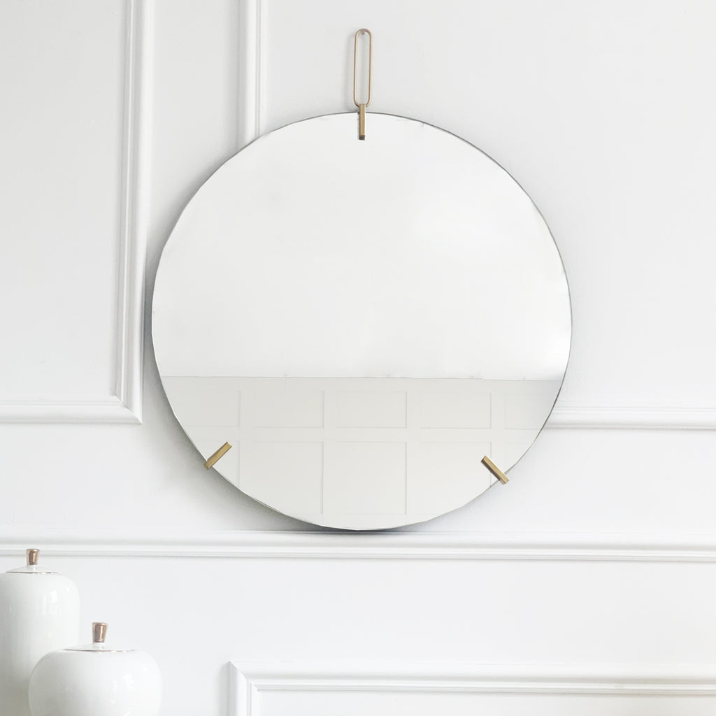 Minimalist Gold Round Mirror