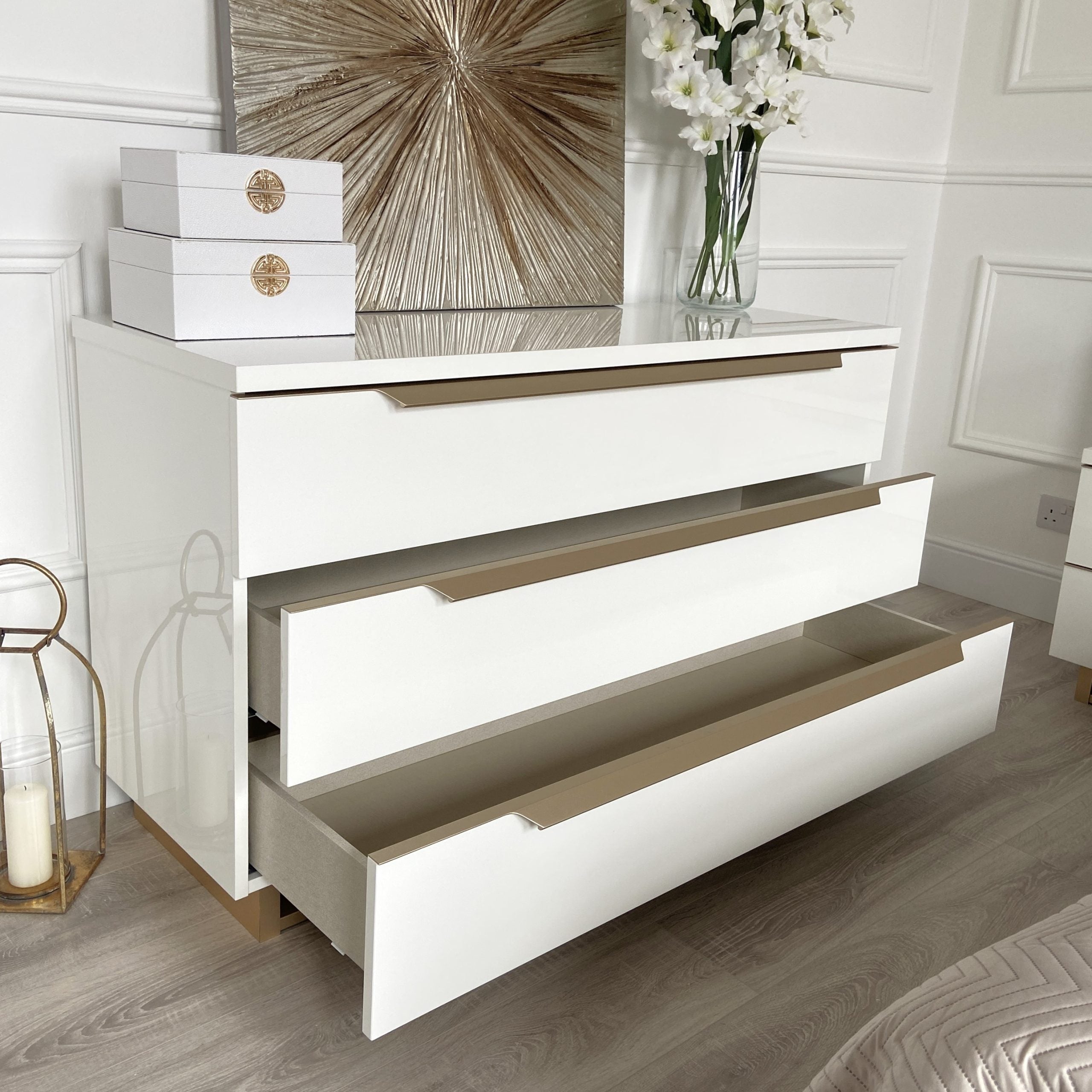 smart white 3 drawer dresser