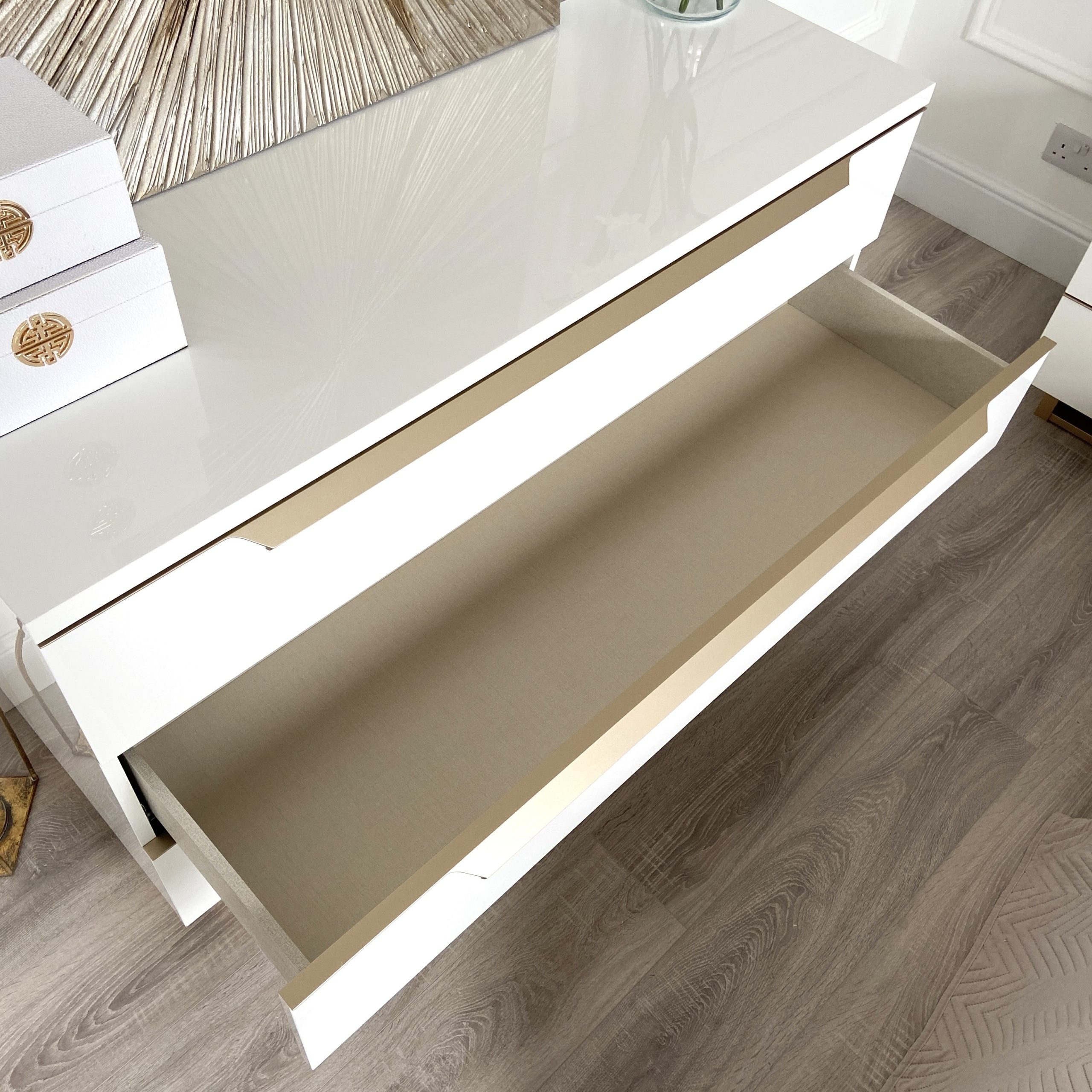 smart white 3 drawer dresser