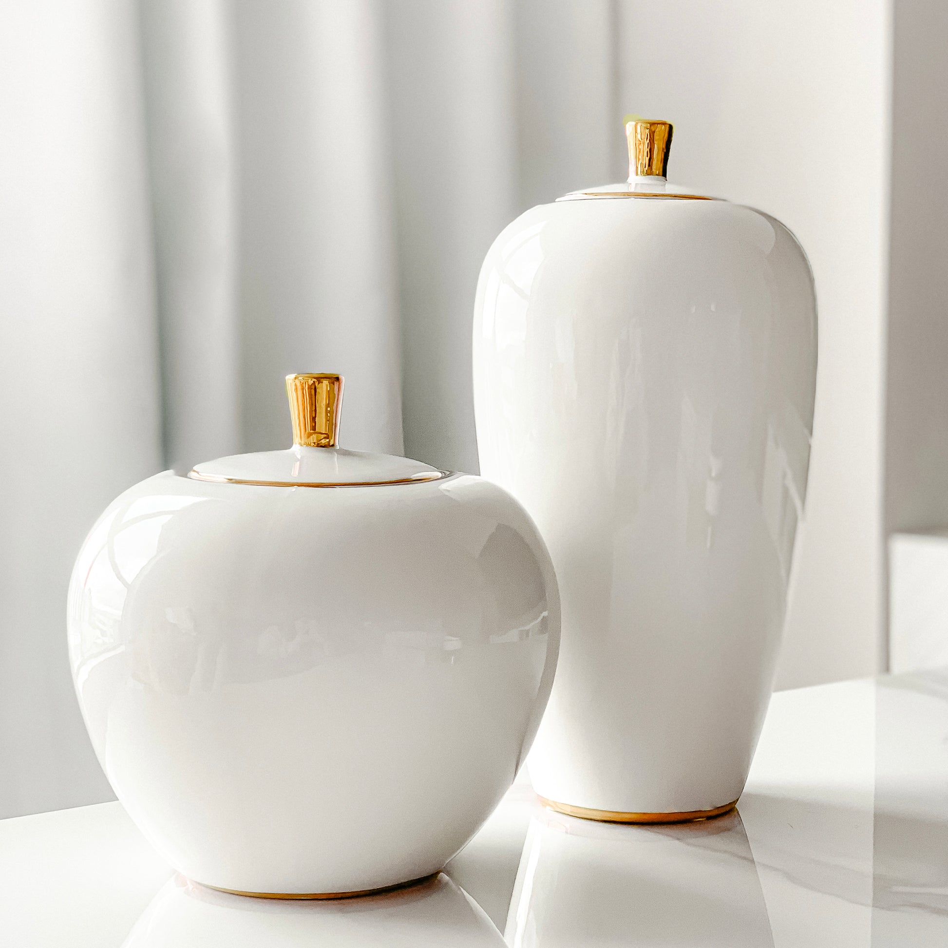 White Ceramic Ginger Jar With Gold Trim